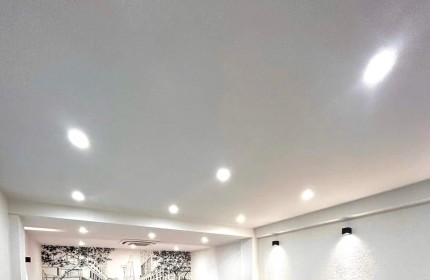 Bán nhà mặt phố Thái Hà, 108m2, MT: 5.4m, 5 tầng, vỉa hè kinh doanh, ô tô tránh, thang máy chờ, 21 tỷ